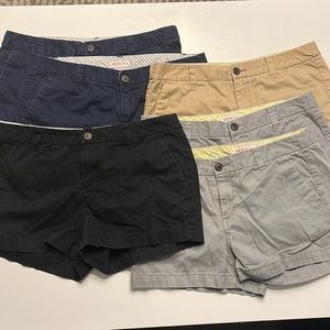 Collection of 6 pairs of chino shorts, size 8